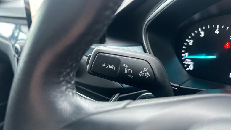 Ford Focus 1.0 EcoBoost 125 Active X 5dr Petrol Hatchback